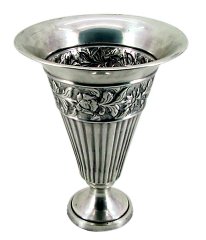 Vase- (64)